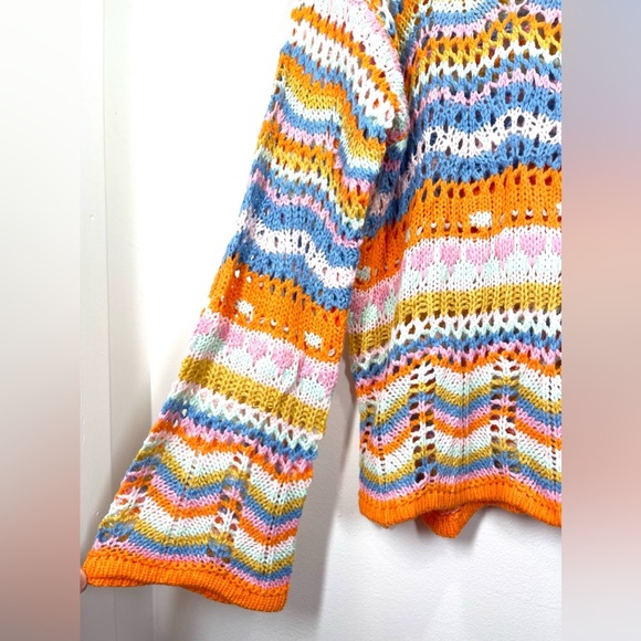 NWOT 70s Style Crochet Long Sleeve Striped Top Size Small - Picture 3 of 6